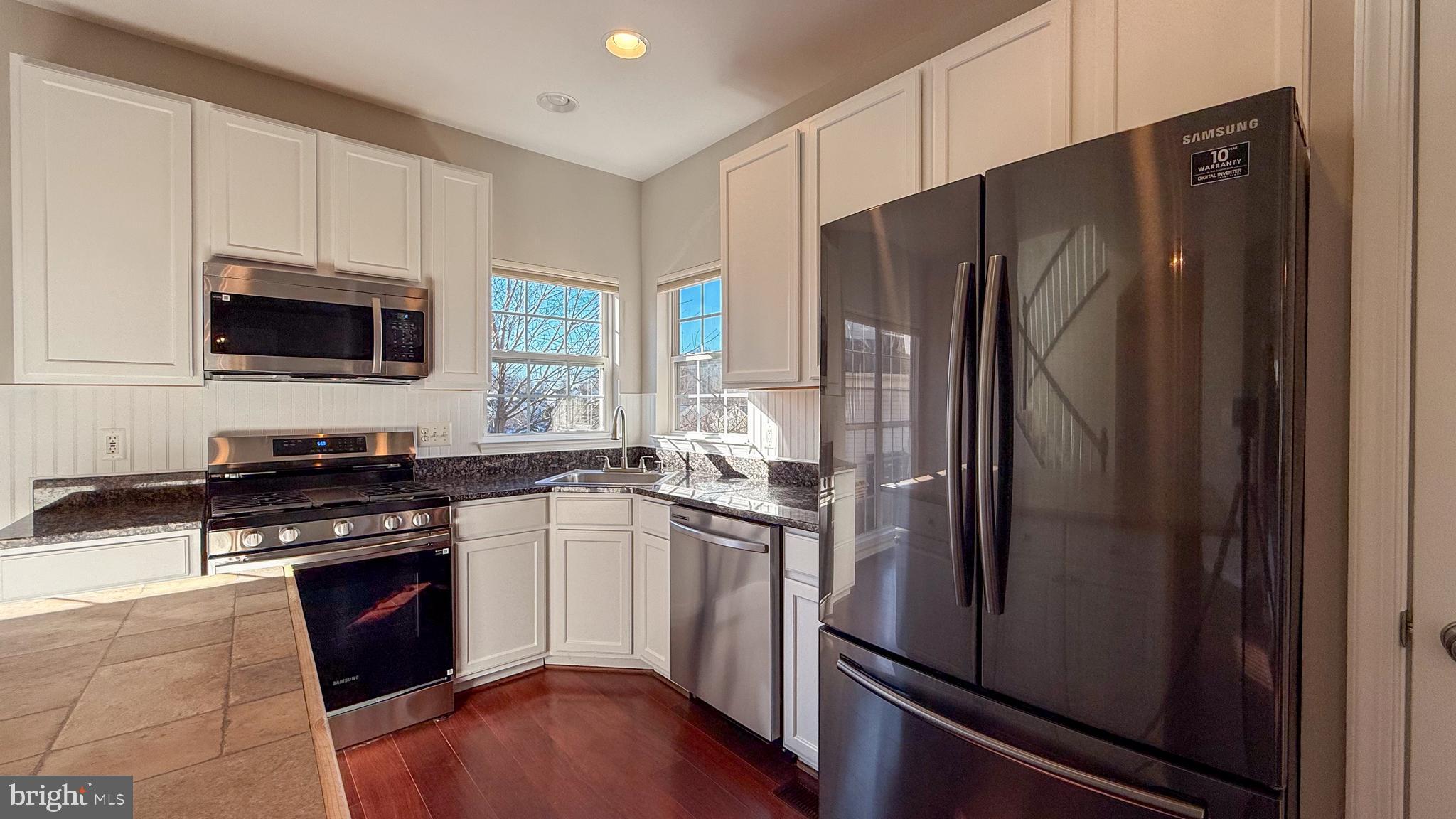 BLOOMS CROSSING - Residential