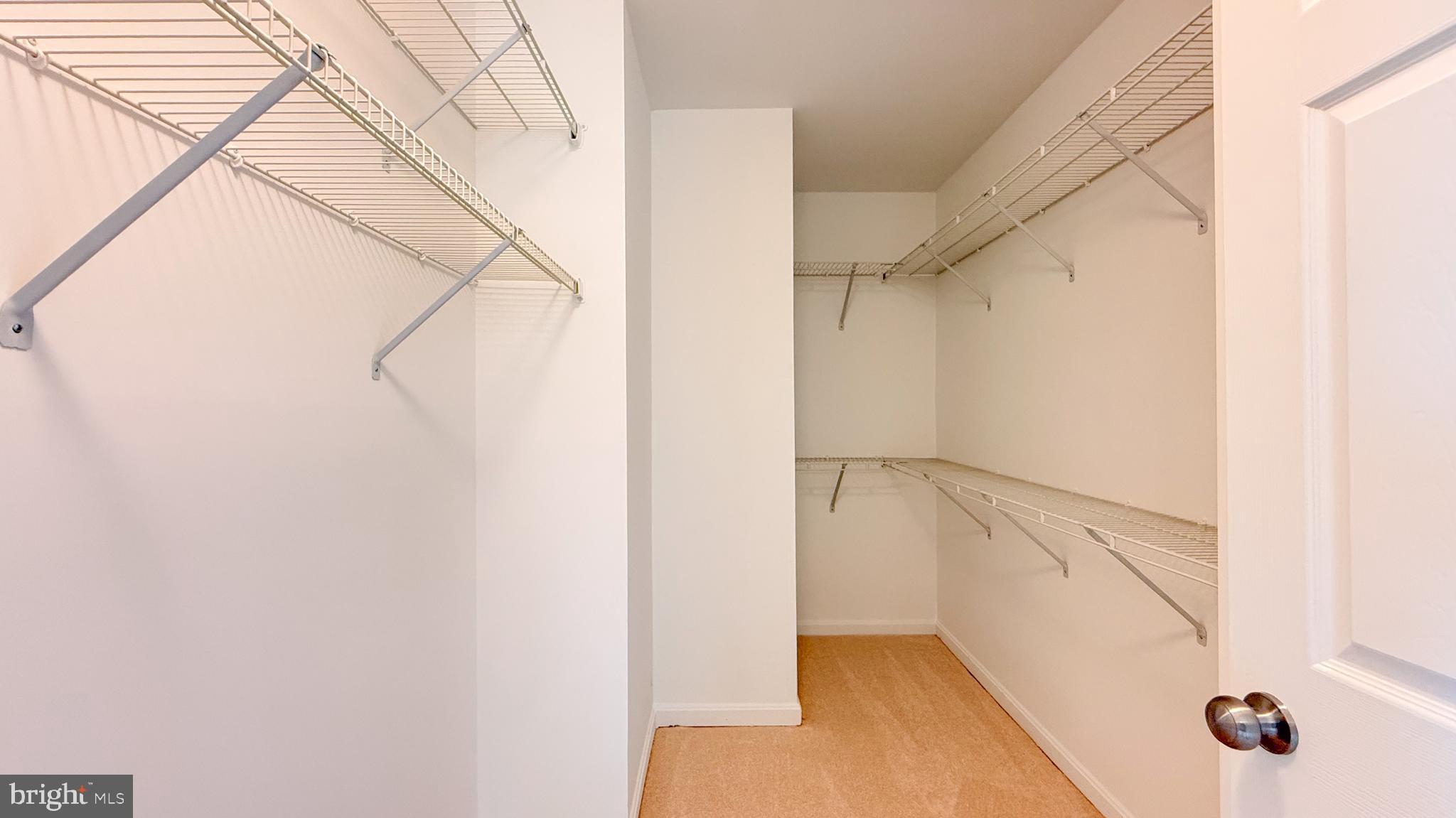 BLOOMS CROSSING - Residential