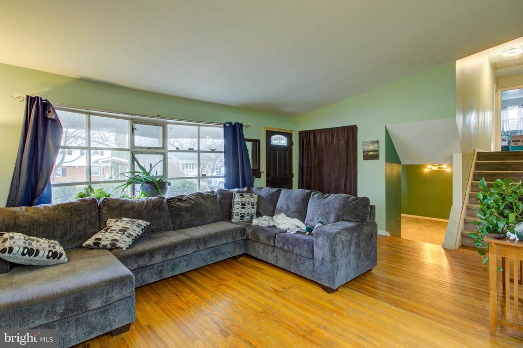 Photo of 1938 Longview Drive, LANCASTER, PA 17601 (MLS # PALA2063830)