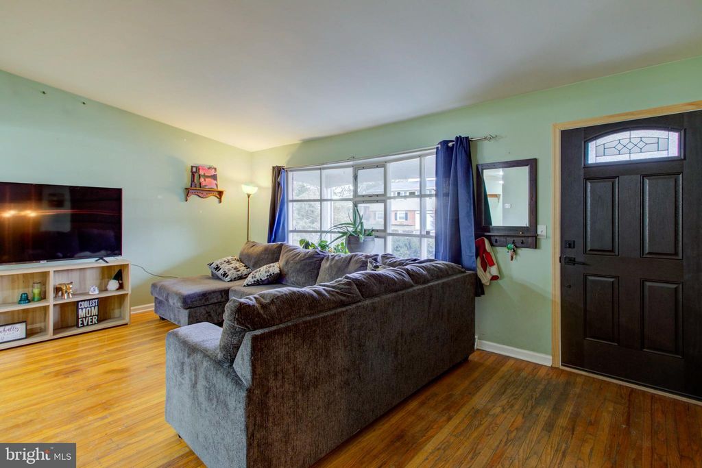 Photo of 1938 Longview Drive, LANCASTER, PA 17601 (MLS # PALA2063830)