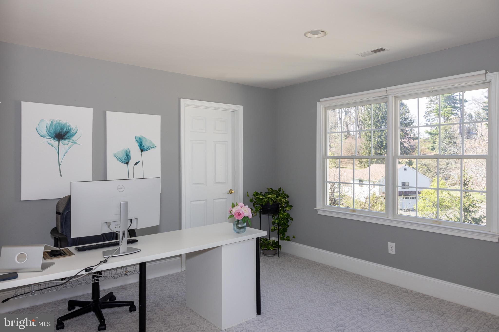 WESTTOWN CHASE - Residential