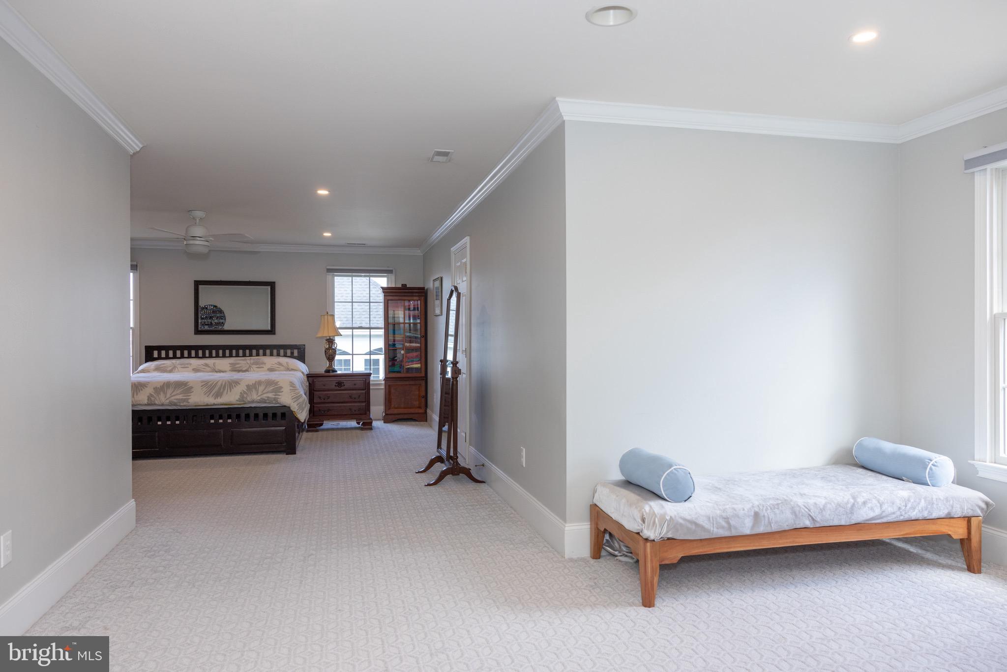 WESTTOWN CHASE - Residential