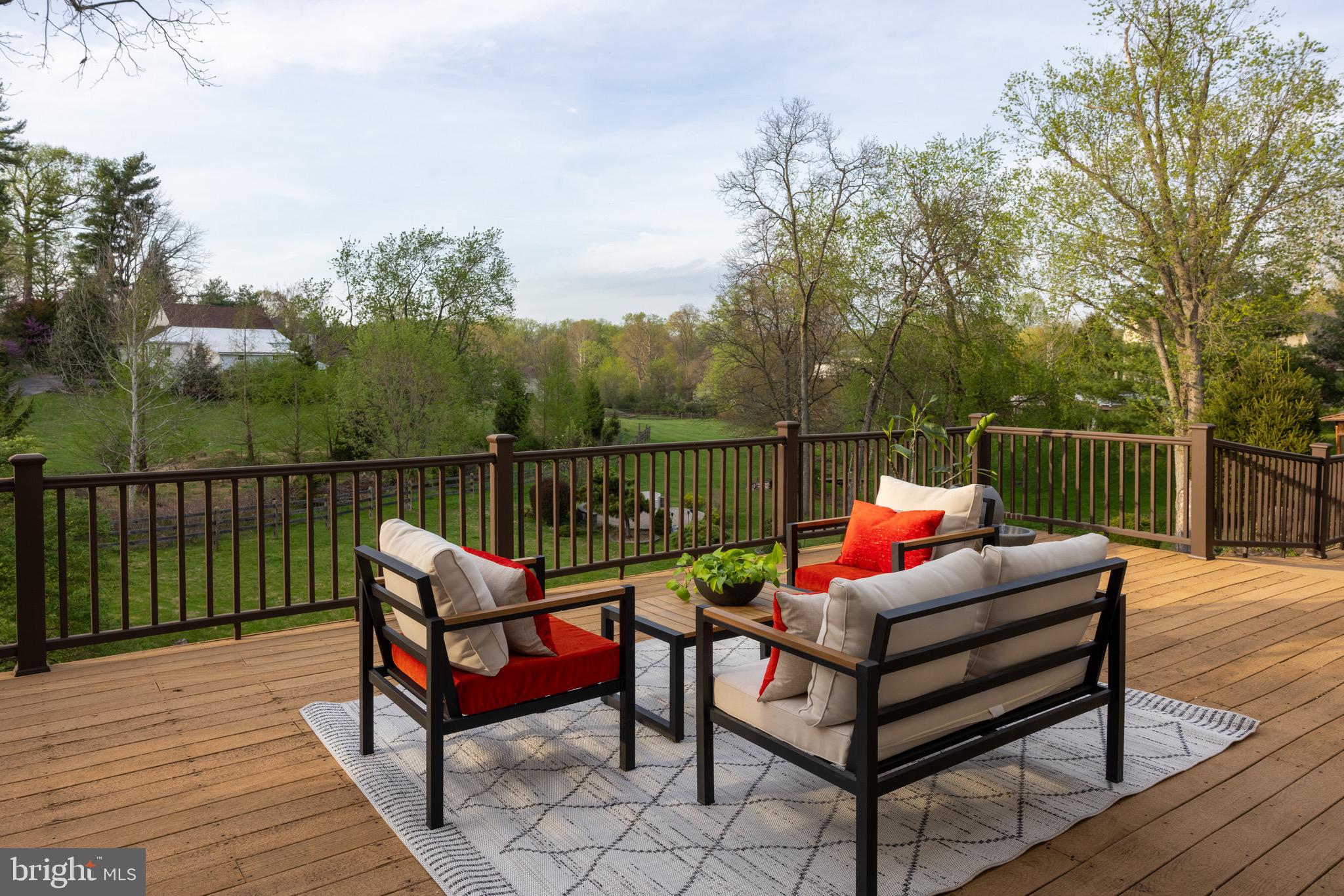 WESTTOWN CHASE - Residential