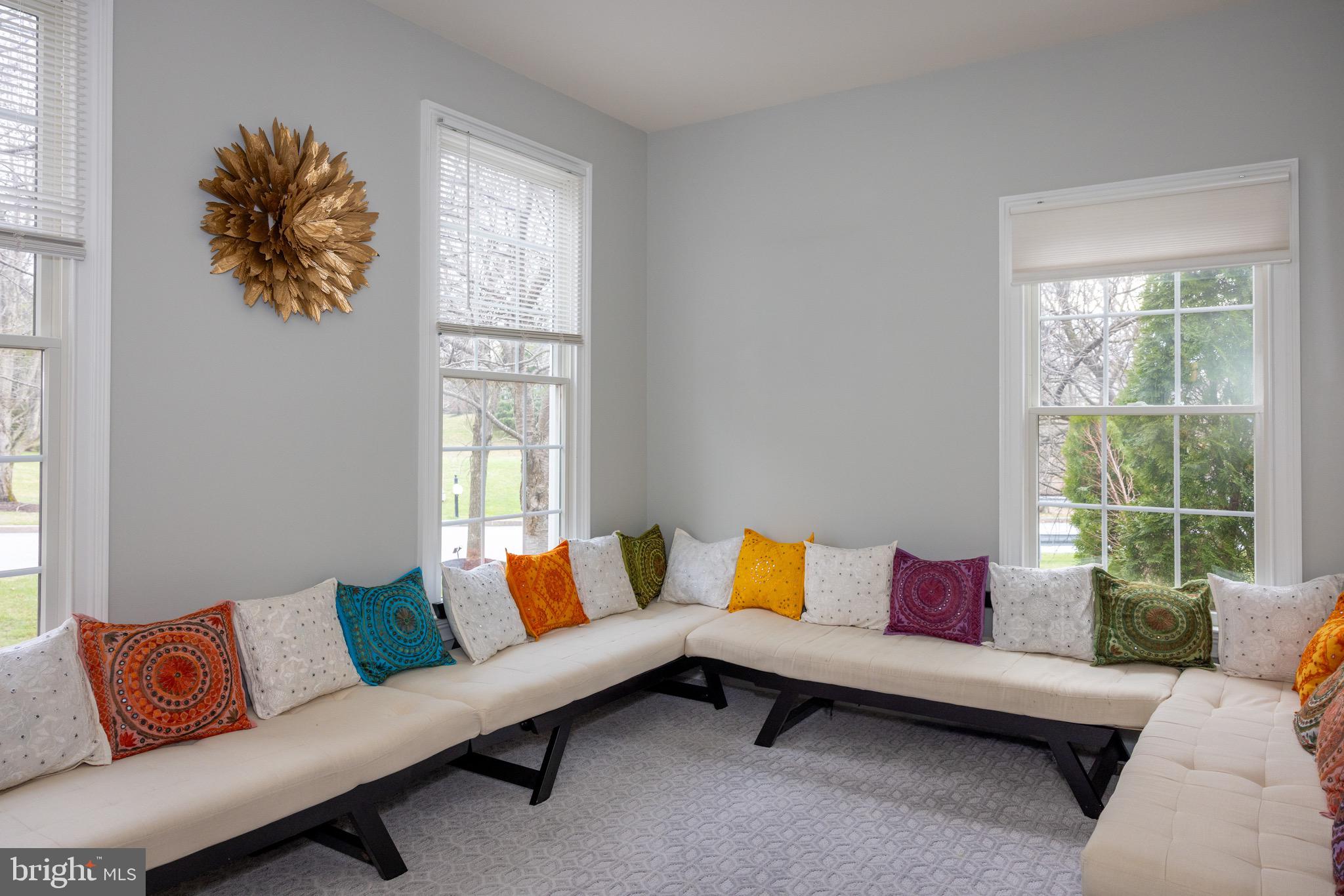 WESTTOWN CHASE - Residential