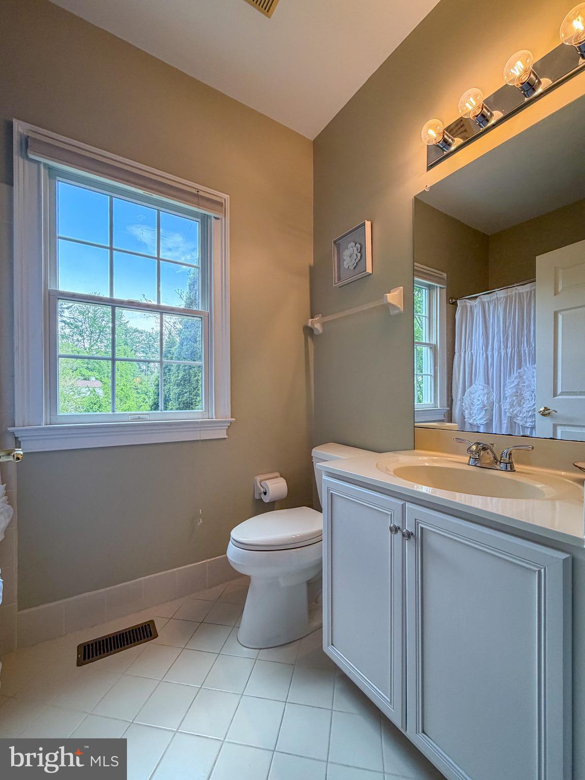 WESTTOWN CHASE - Residential