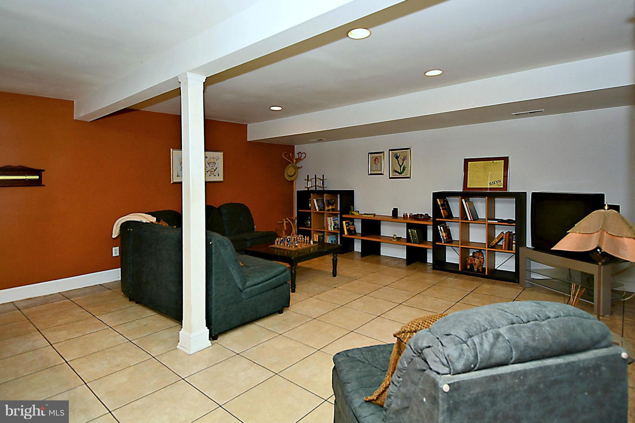 RIVER BEND ESTATES - Residential