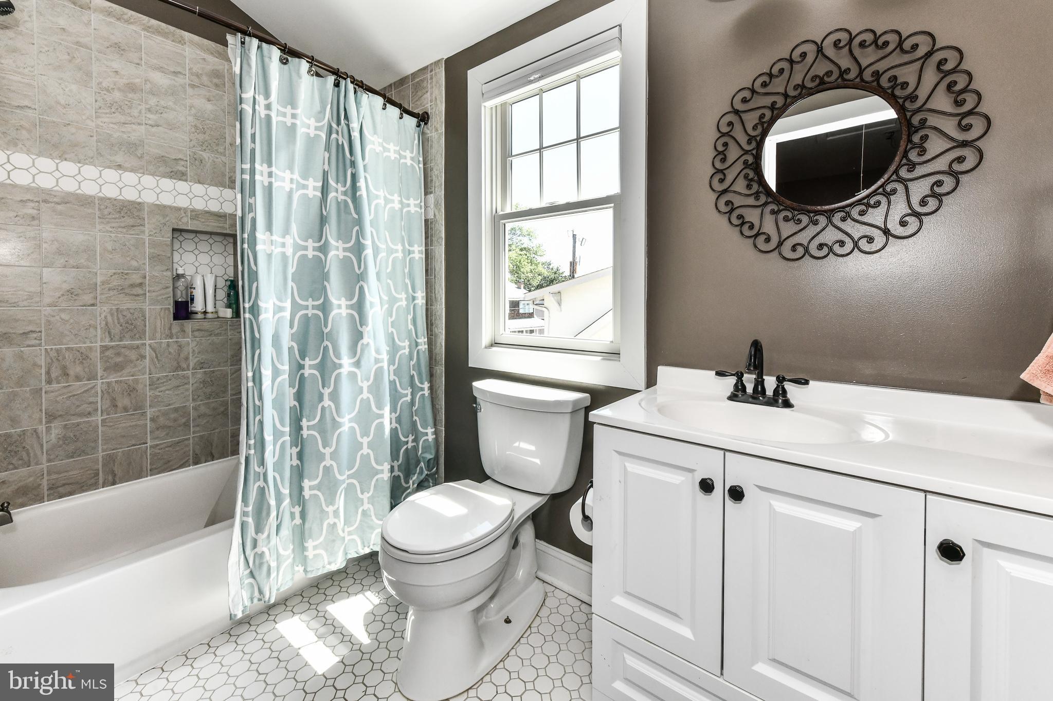 DEL RAY - Residential Lease