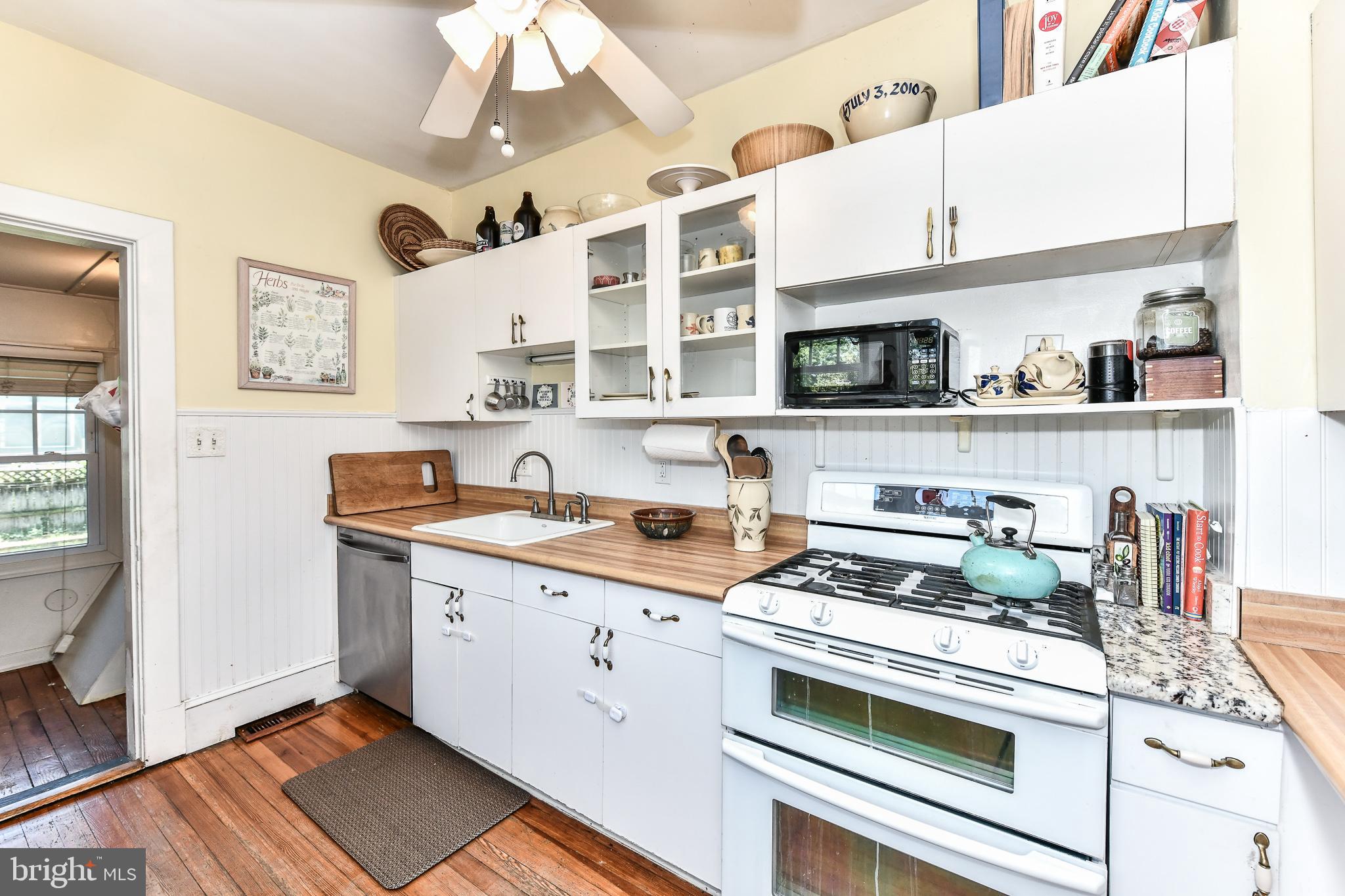 DEL RAY - Residential Lease