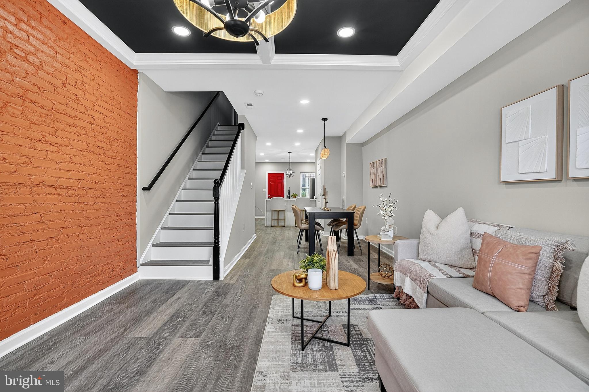 MILTON-MONTFORD - Residential