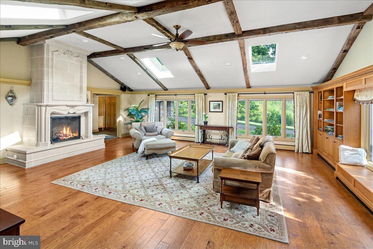 NON AVAILABLE - Residential