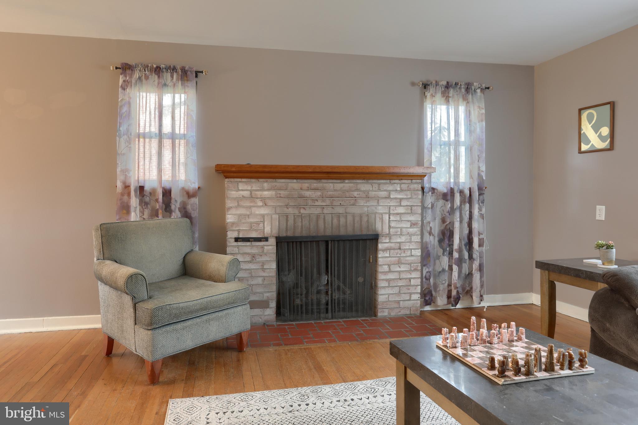 LENKER MANOR - Residential