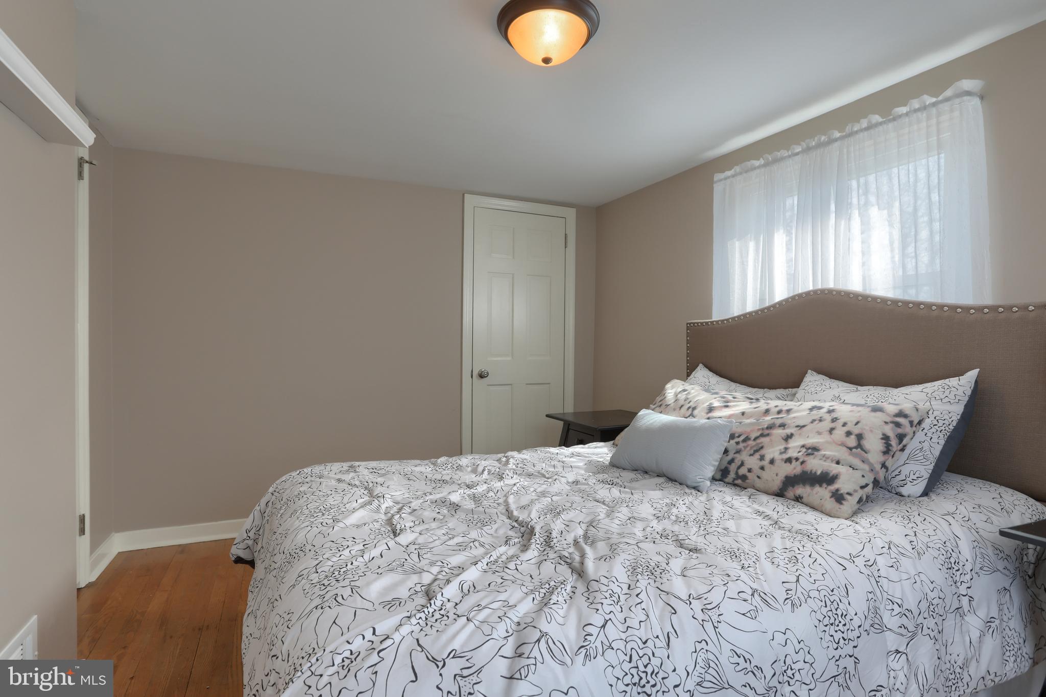 LENKER MANOR - Residential