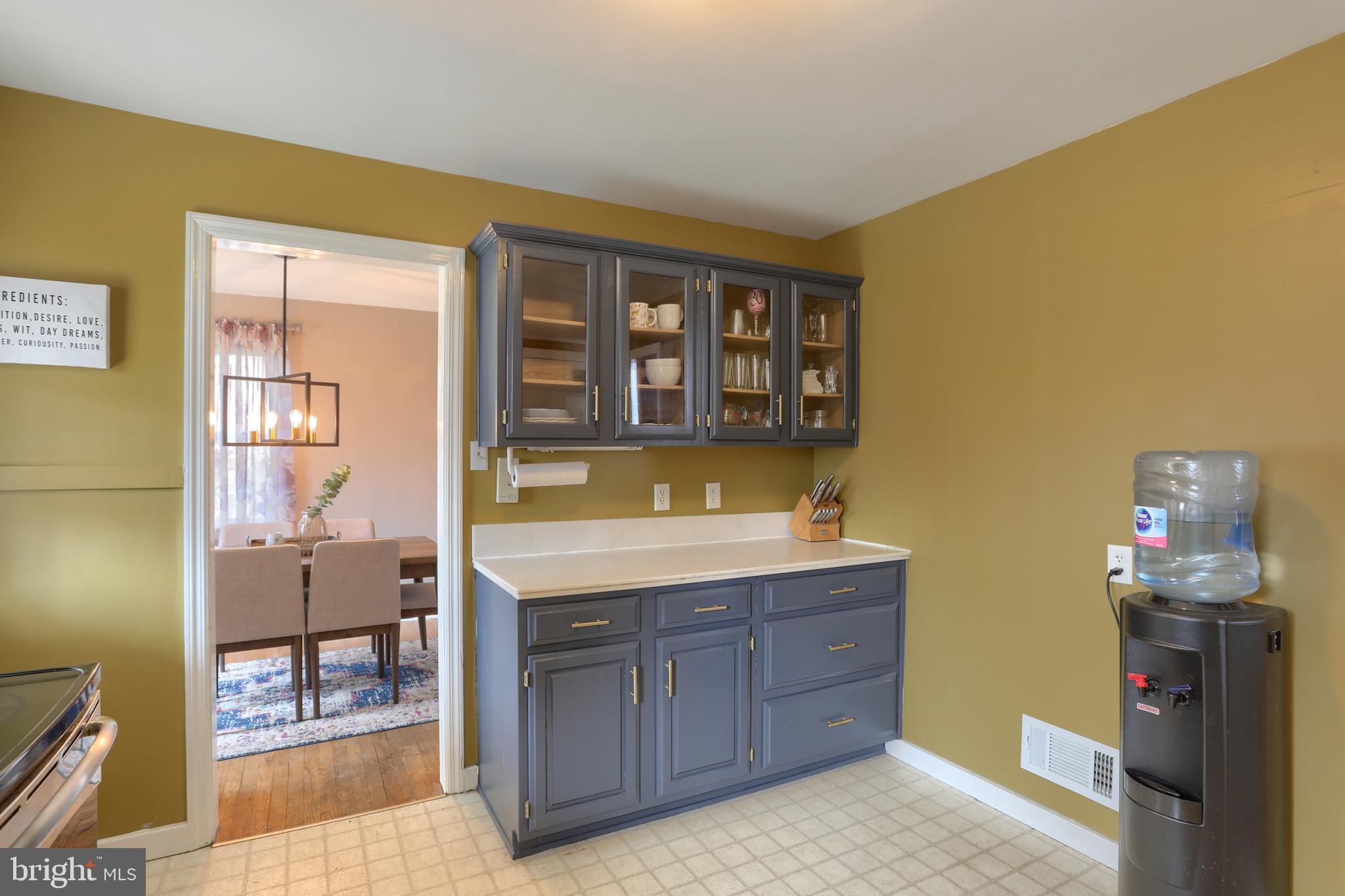 LENKER MANOR - Residential