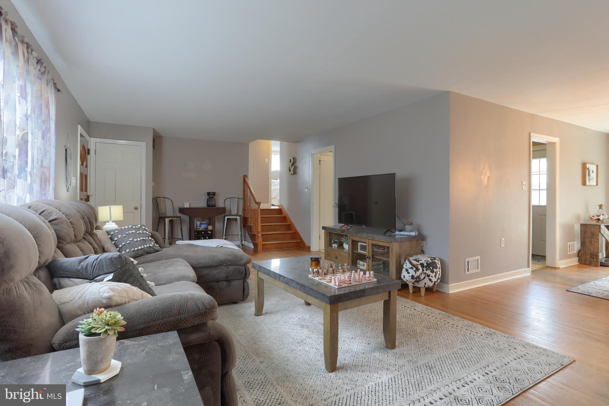 LENKER MANOR - Residential