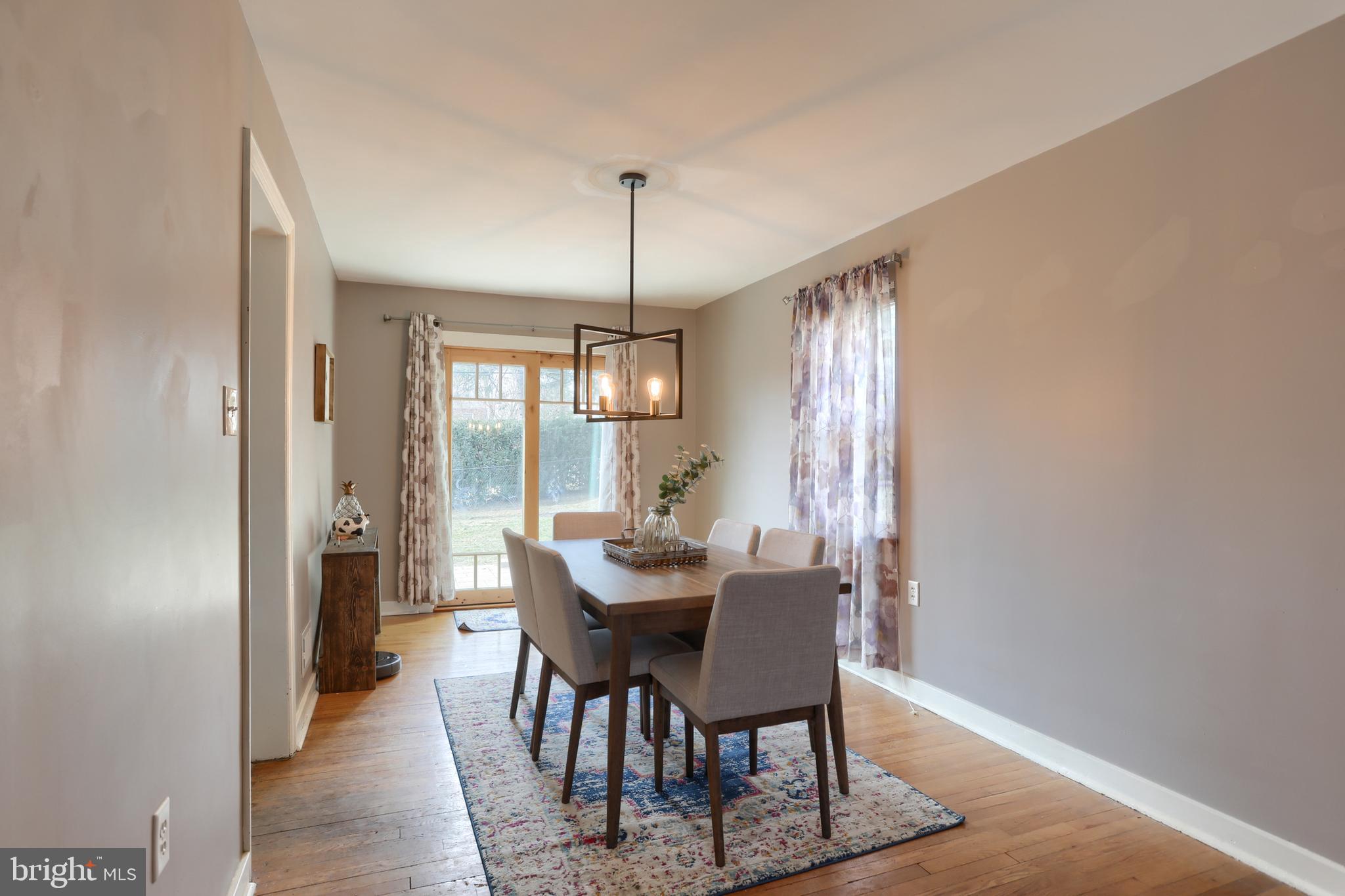 LENKER MANOR - Residential