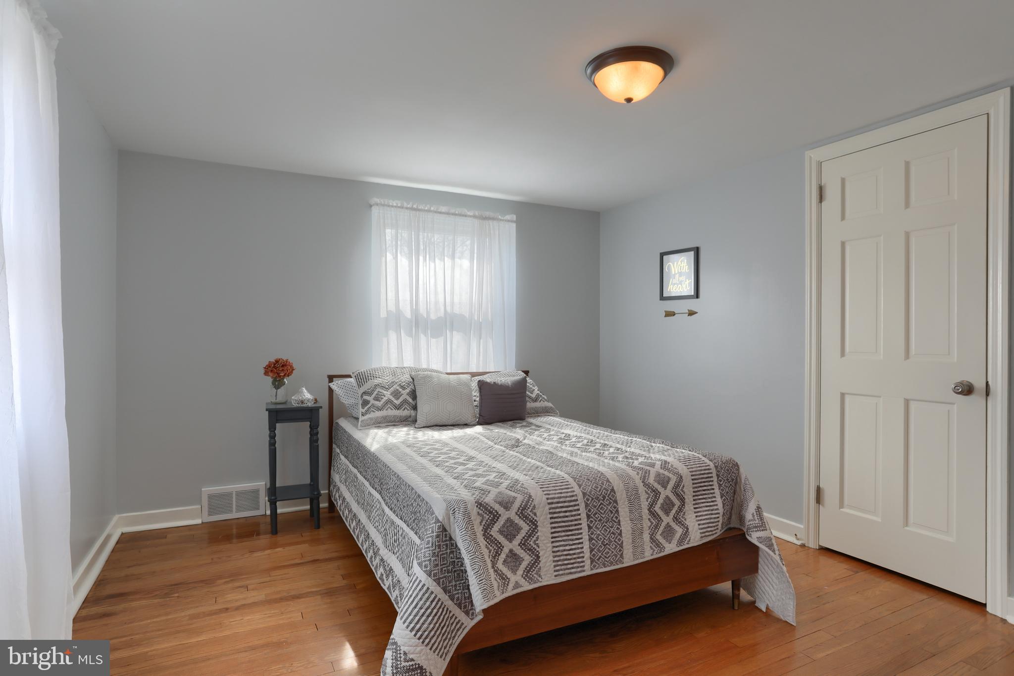 LENKER MANOR - Residential