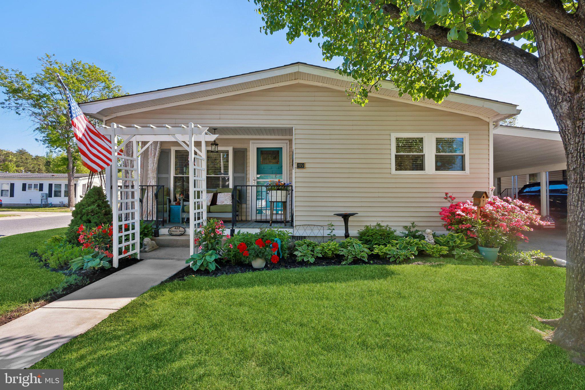 Photo 1 of 25 — 422 VIRGINIA PLACE, WILLIAMSTOWN, NJ 08094