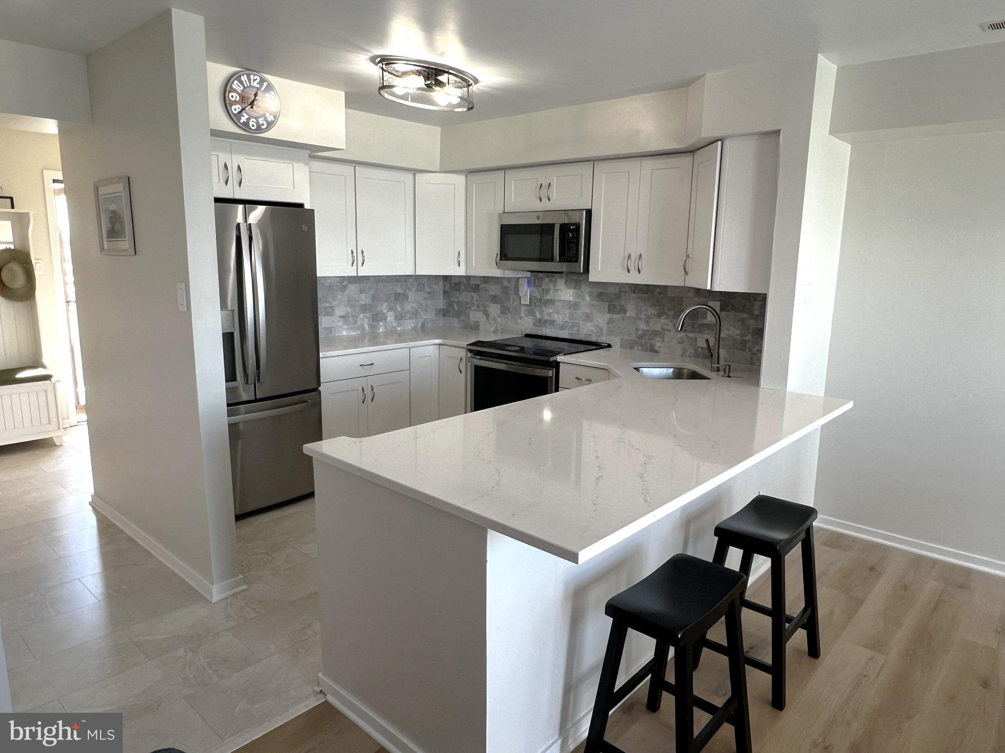 8201 THIRD AVENUE 16