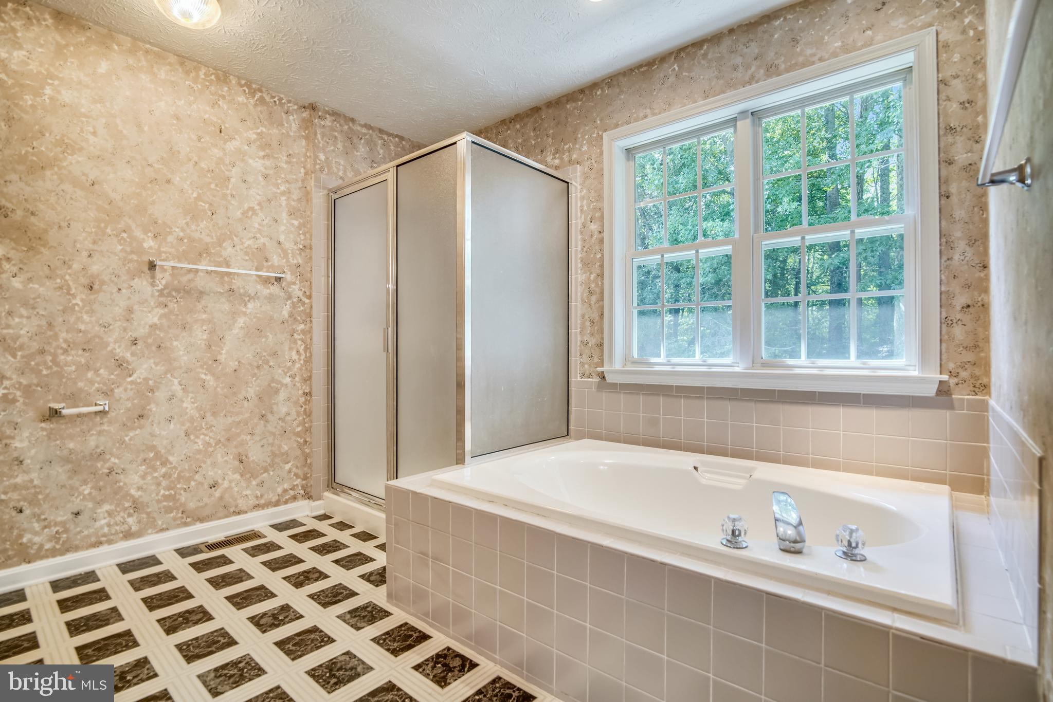 ASHFORD - Residential