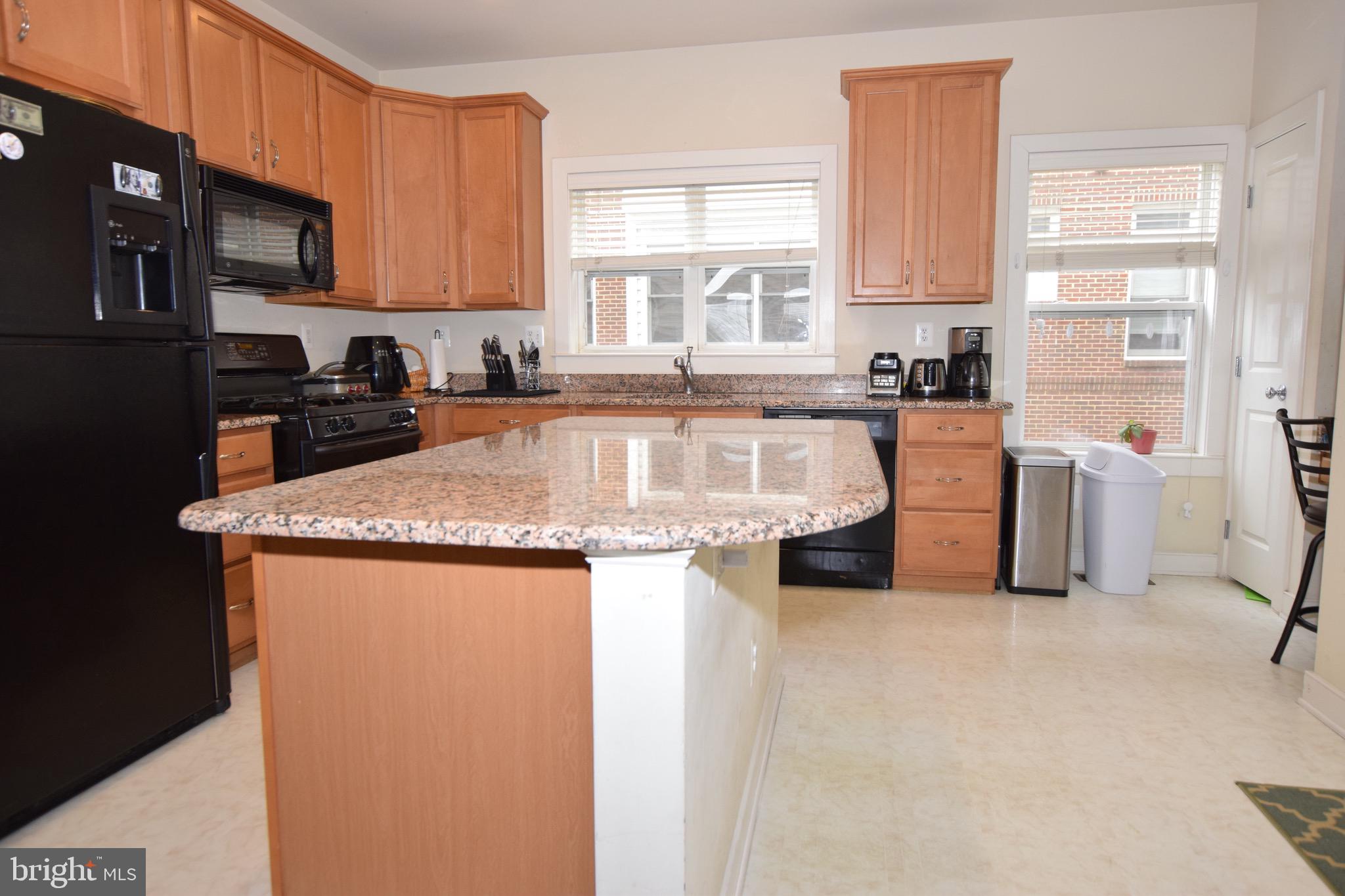 WHEATON FOREST - Residential Lease