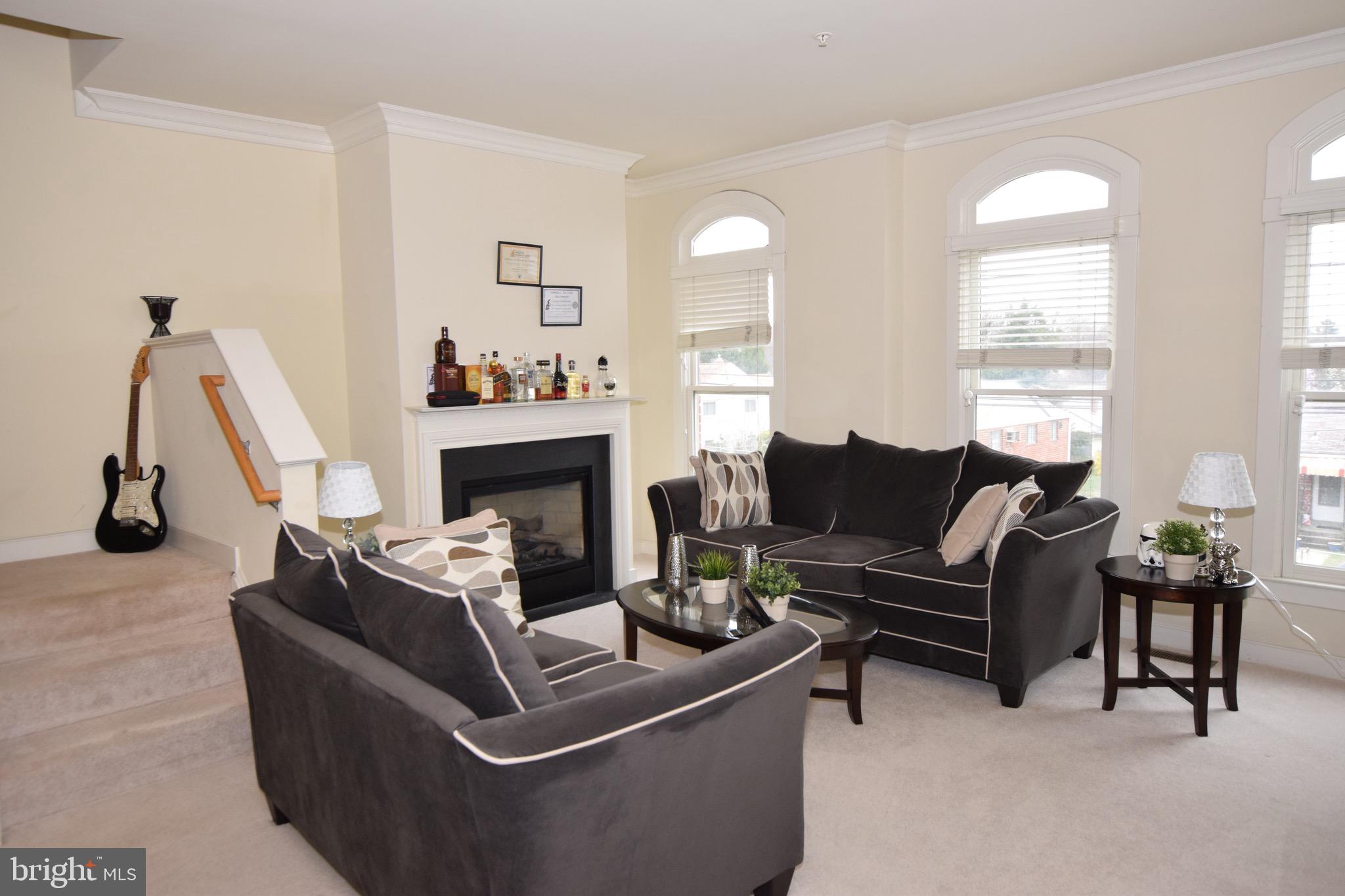 WHEATON FOREST - Residential Lease