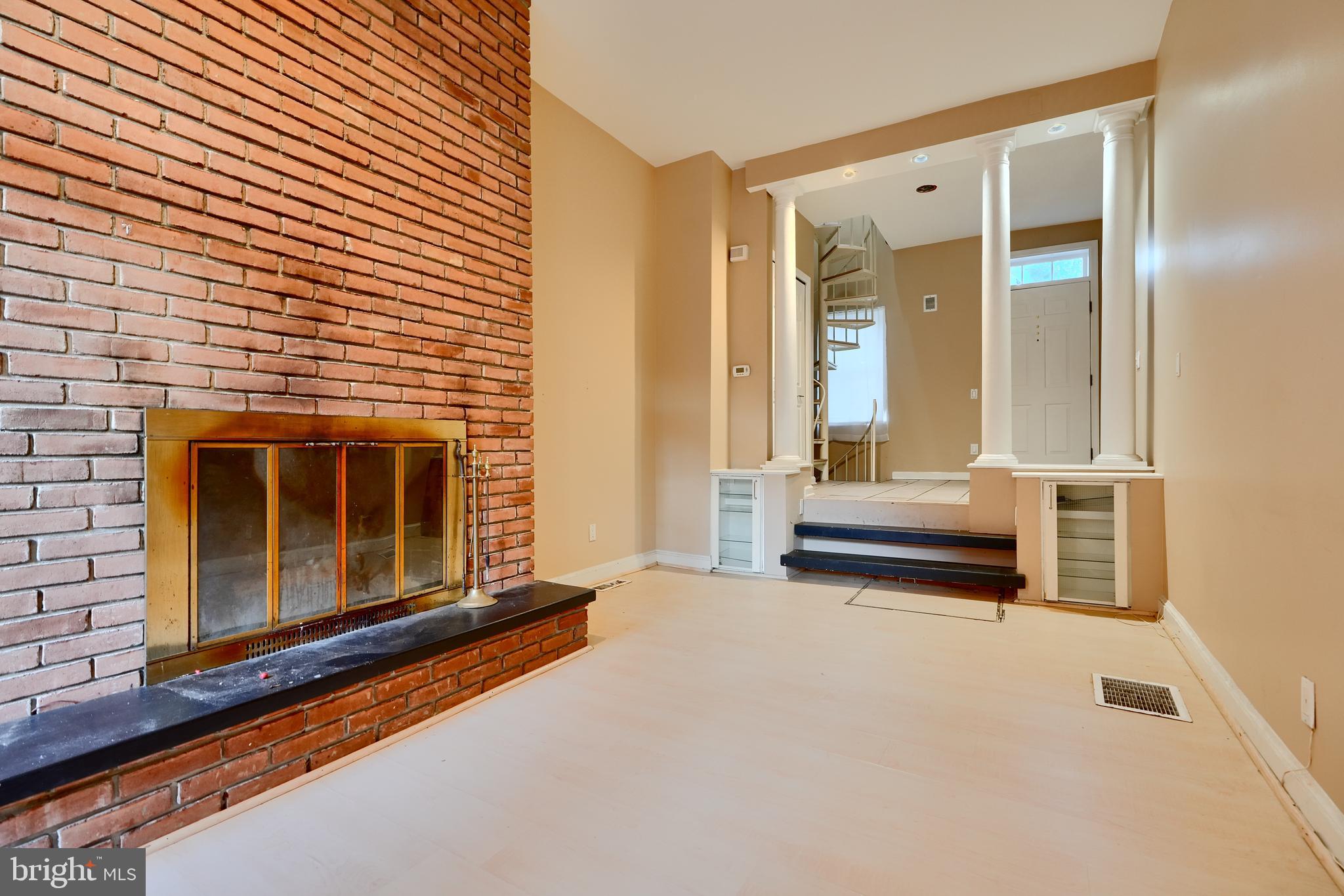 RIDGELY'S DELIGHT - Residential