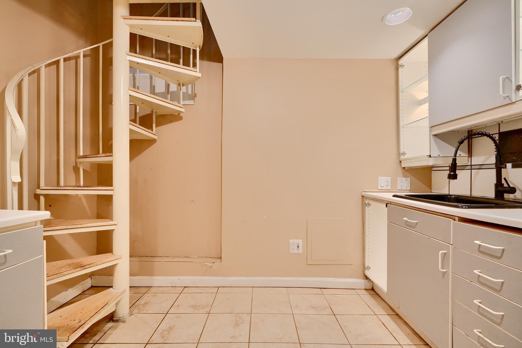 RIDGELY'S DELIGHT - Residential