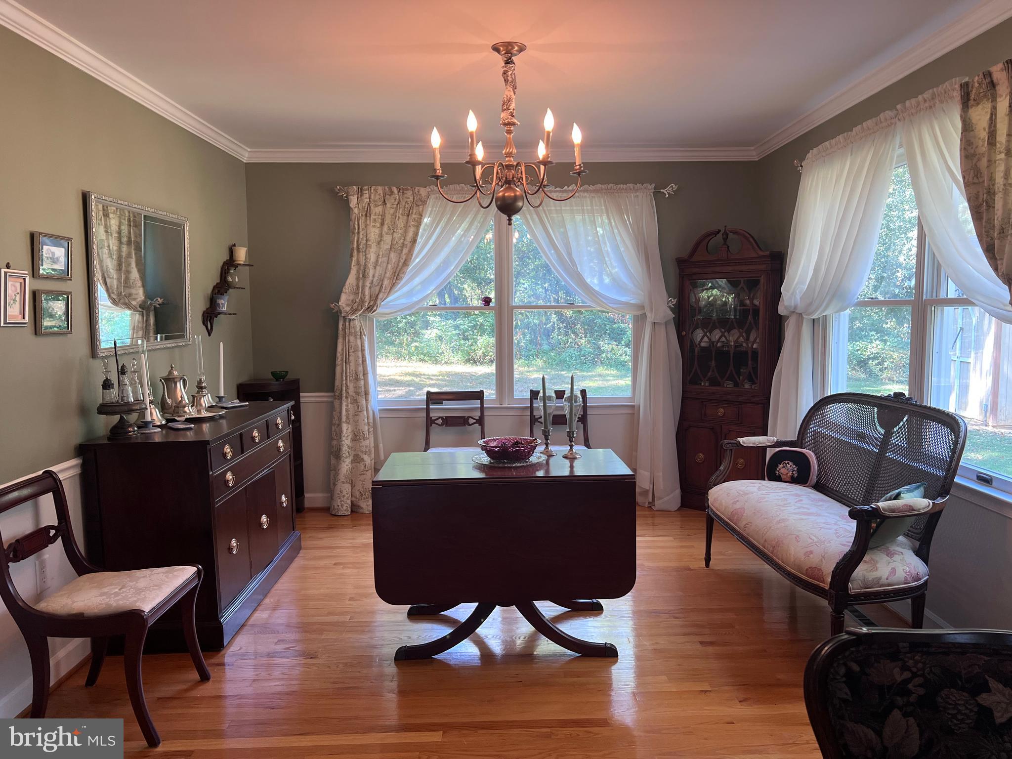 SPRING HOLLOW ESTATES - Residential