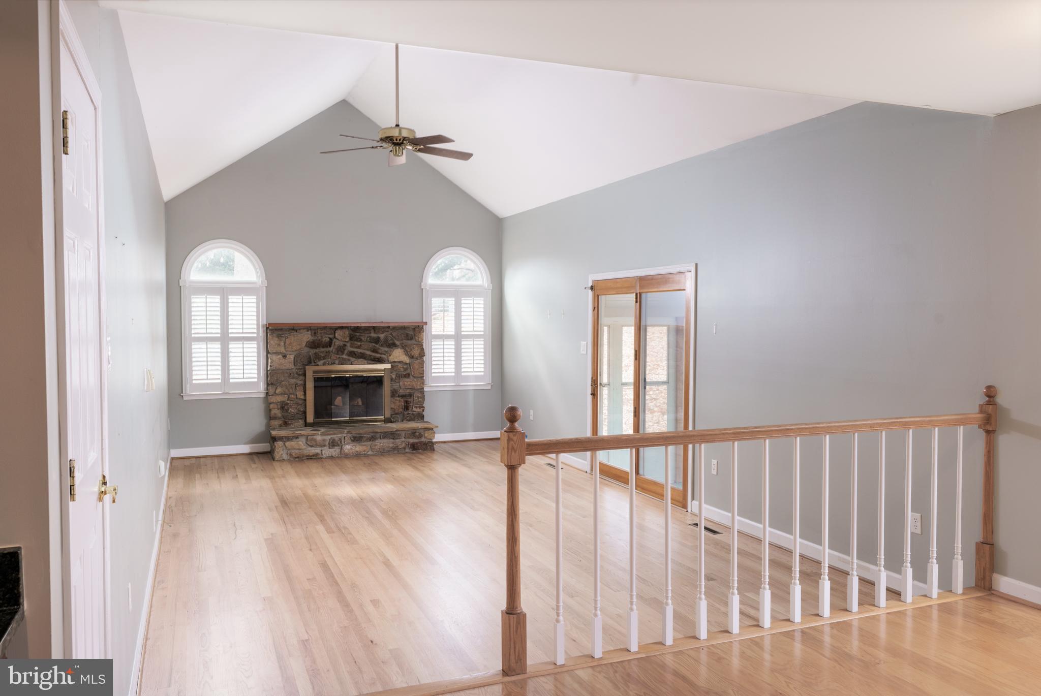 SPRING HOLLOW ESTATES - Residential