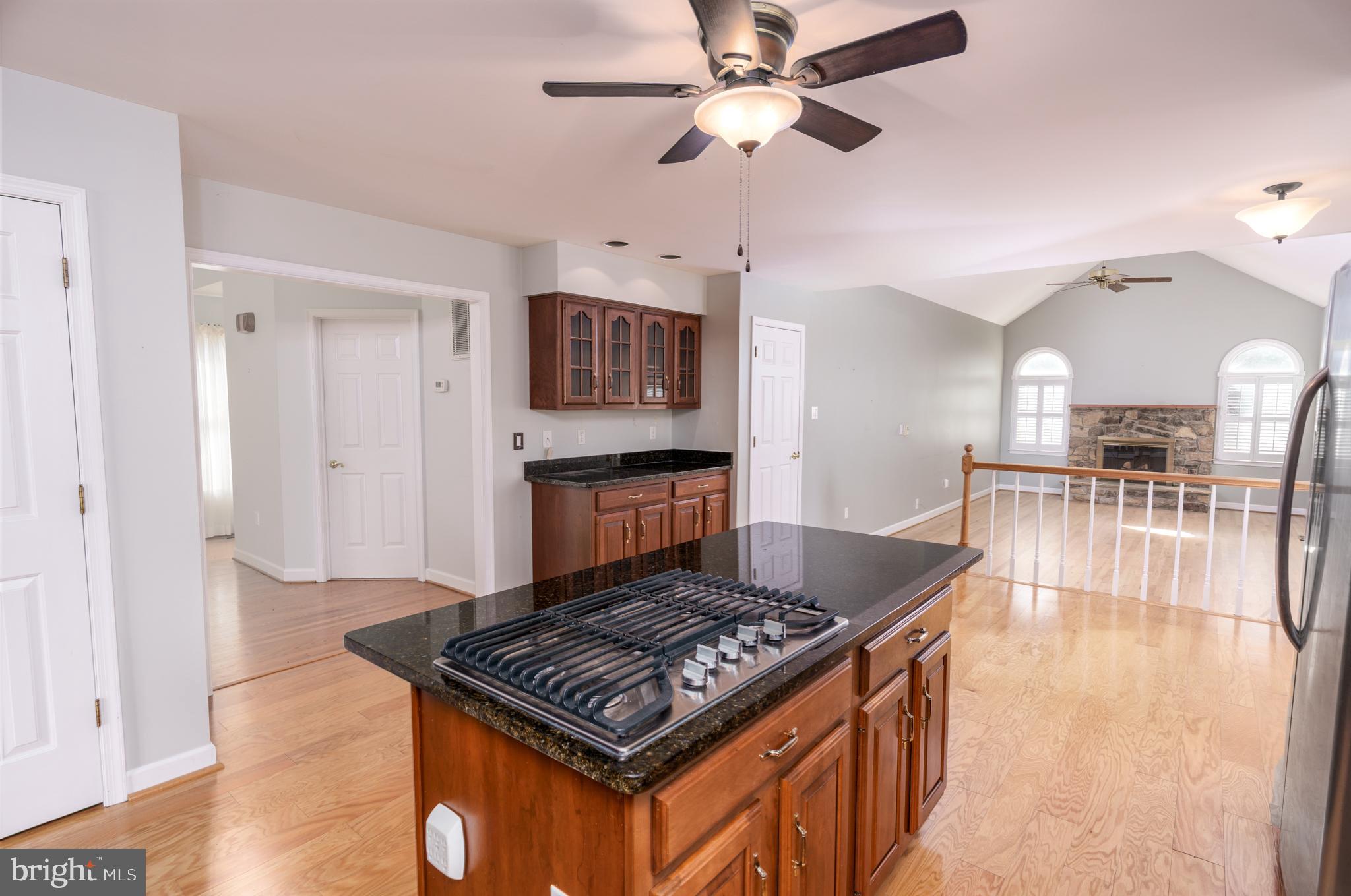 SPRING HOLLOW ESTATES - Residential