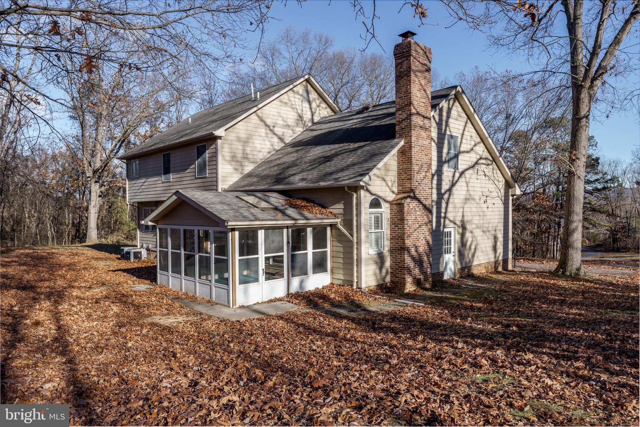 SPRING HOLLOW ESTATES - Residential