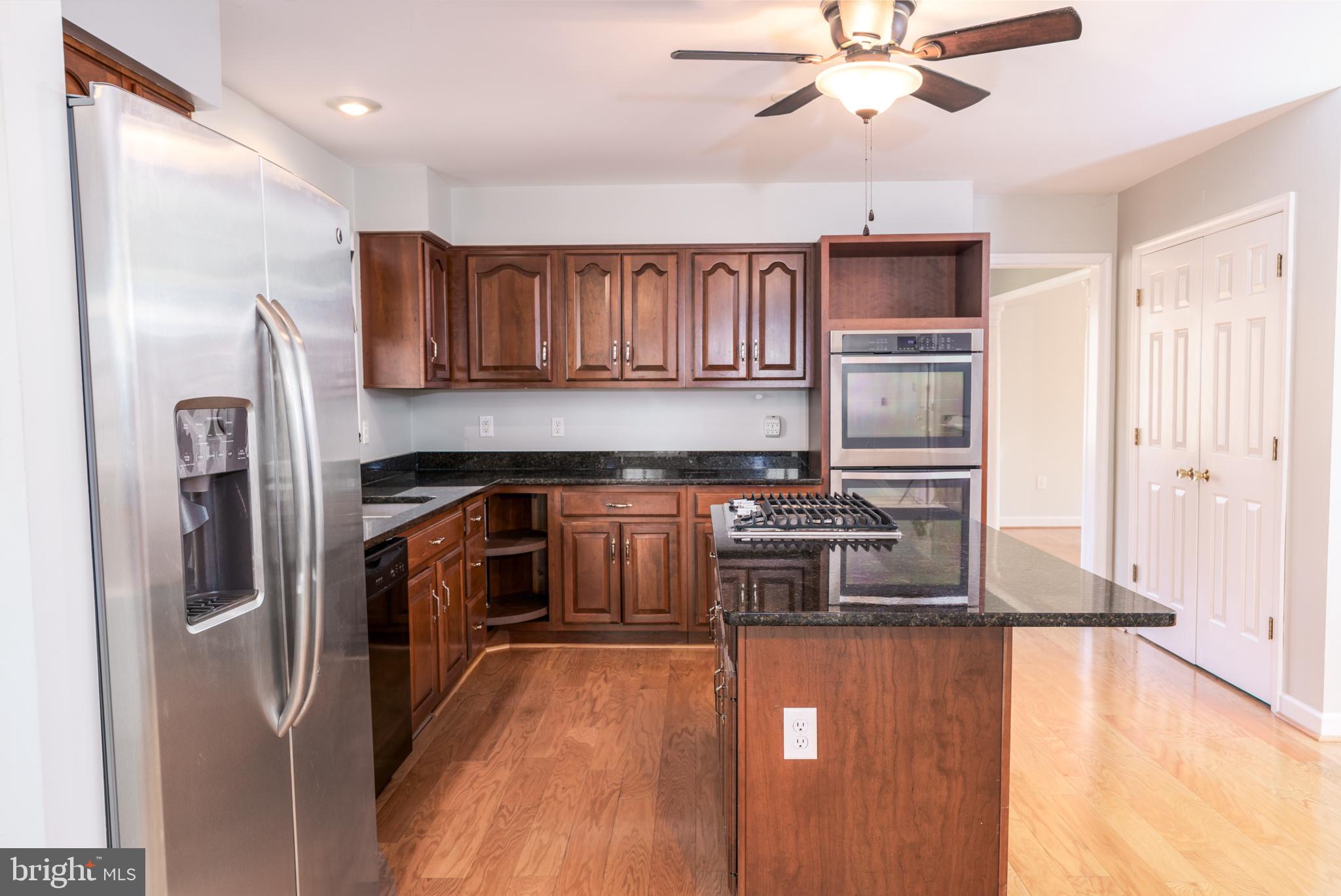 SPRING HOLLOW ESTATES - Residential