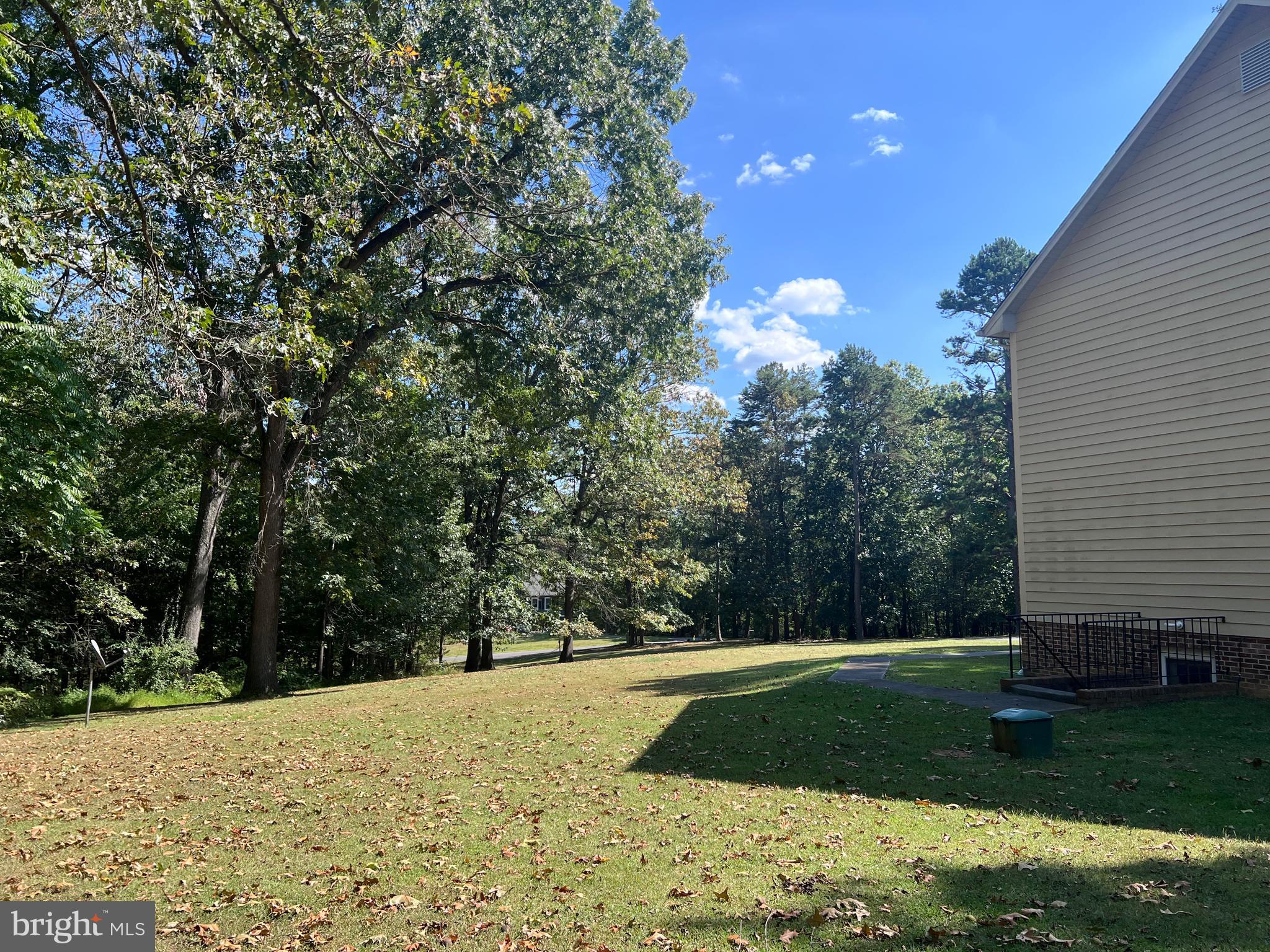 SPRING HOLLOW ESTATES - Residential