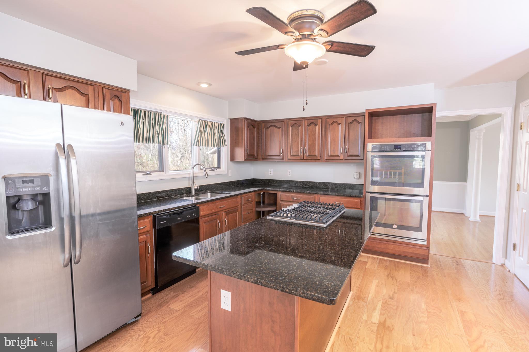 SPRING HOLLOW ESTATES - Residential