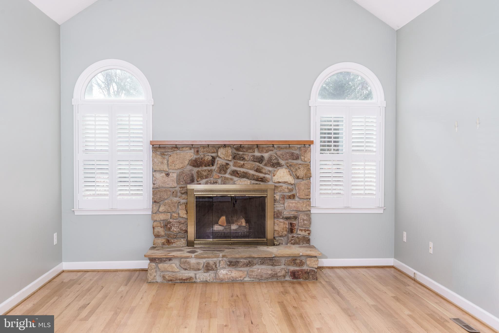 SPRING HOLLOW ESTATES - Residential