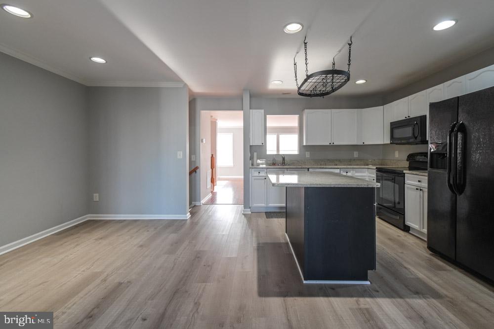 PRENTISS POINT - Residential