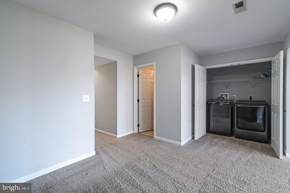 PRENTISS POINT - Residential