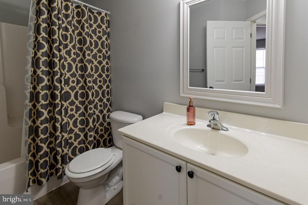 PRENTISS POINT - Residential