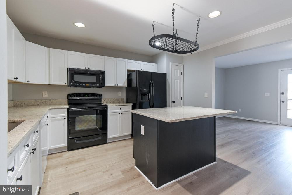 PRENTISS POINT - Residential