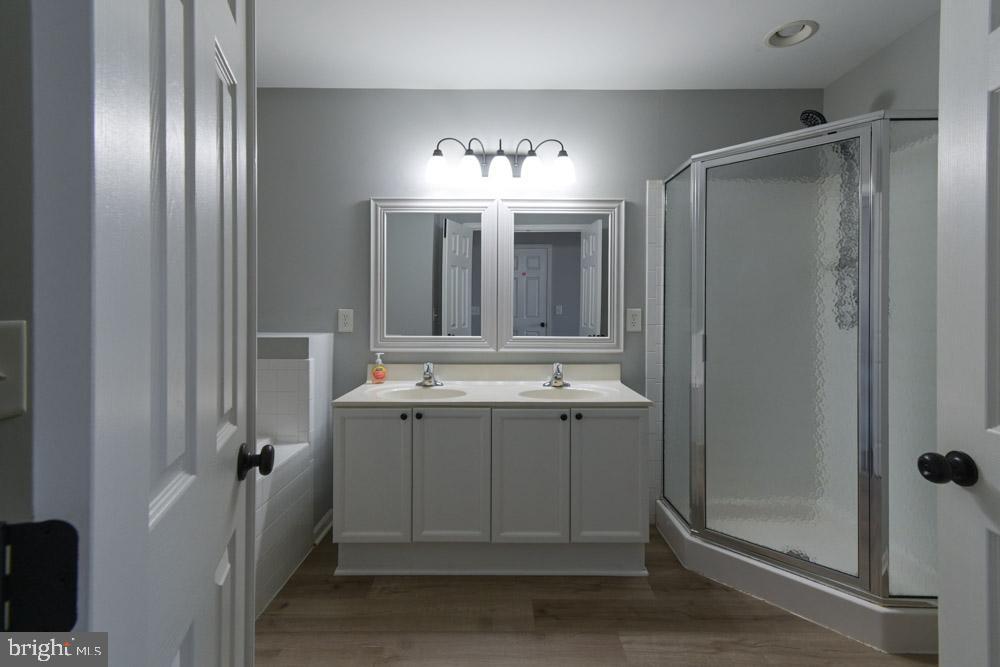 PRENTISS POINT - Residential