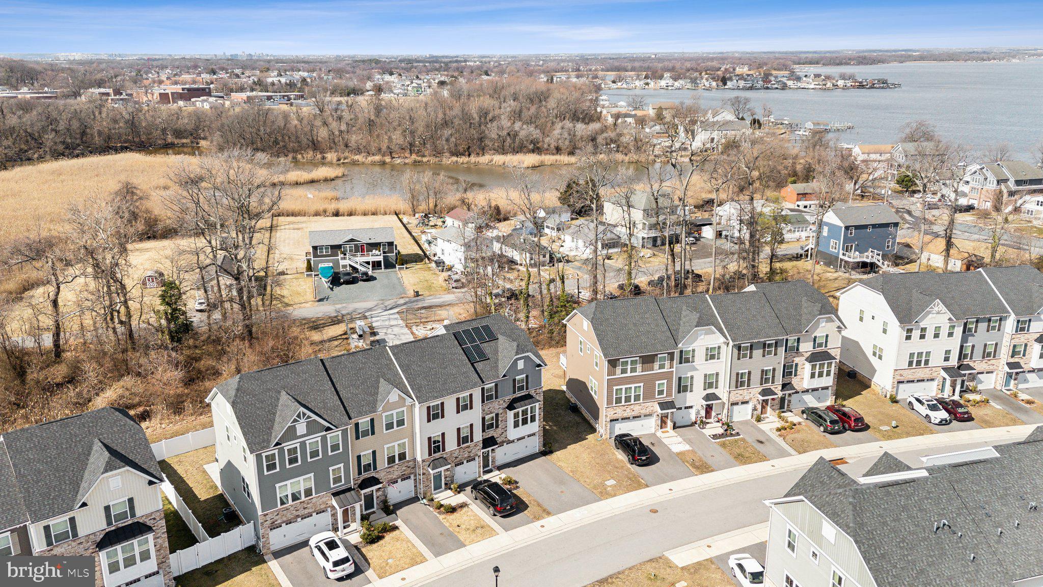 EDGEMERE/SPARROWS POINT - Residential