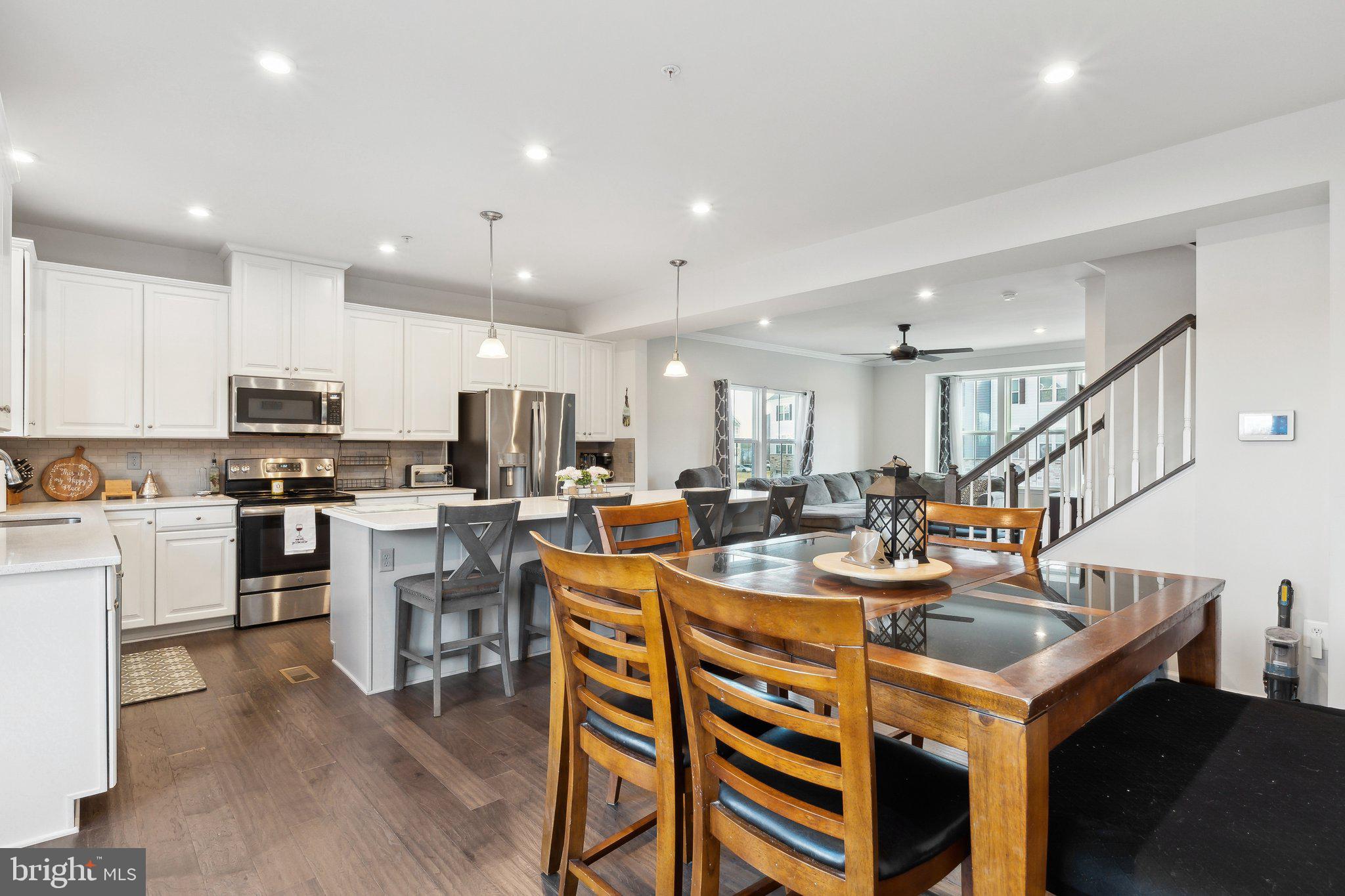 EDGEMERE/SPARROWS POINT - Residential