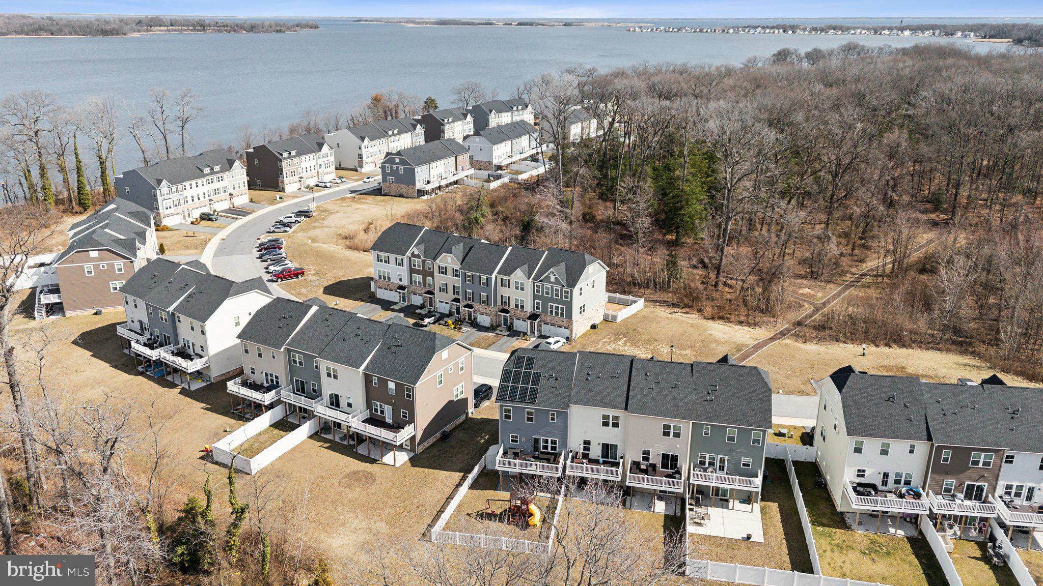 EDGEMERE/SPARROWS POINT - Residential