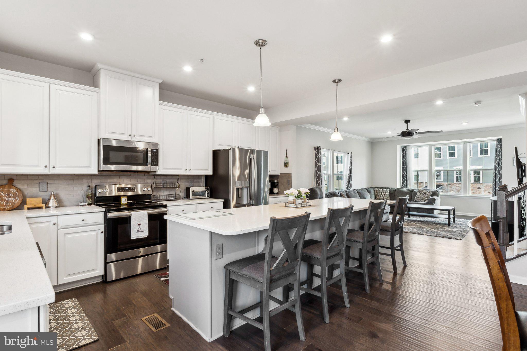 EDGEMERE/SPARROWS POINT - Residential