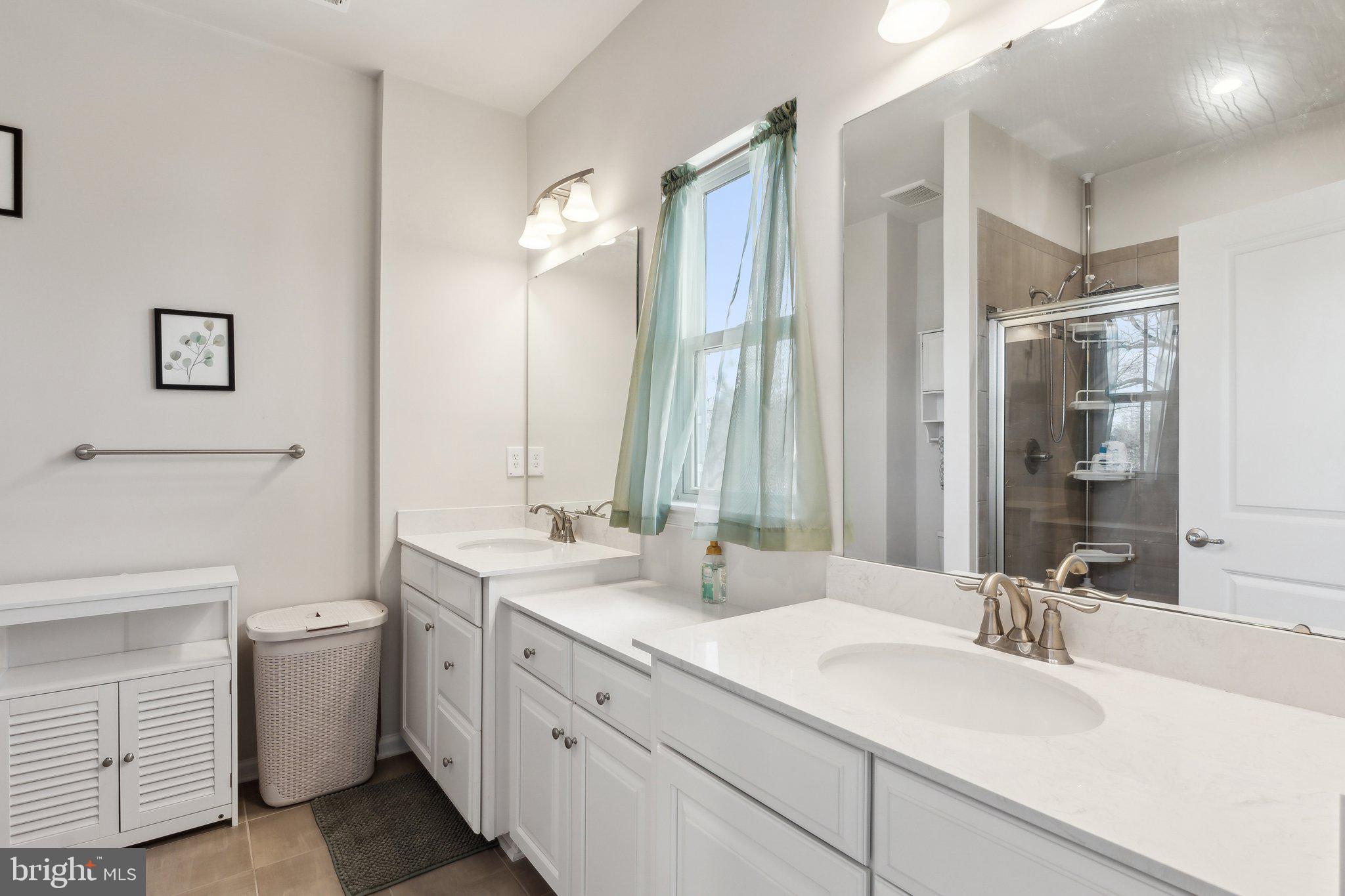 EDGEMERE/SPARROWS POINT - Residential