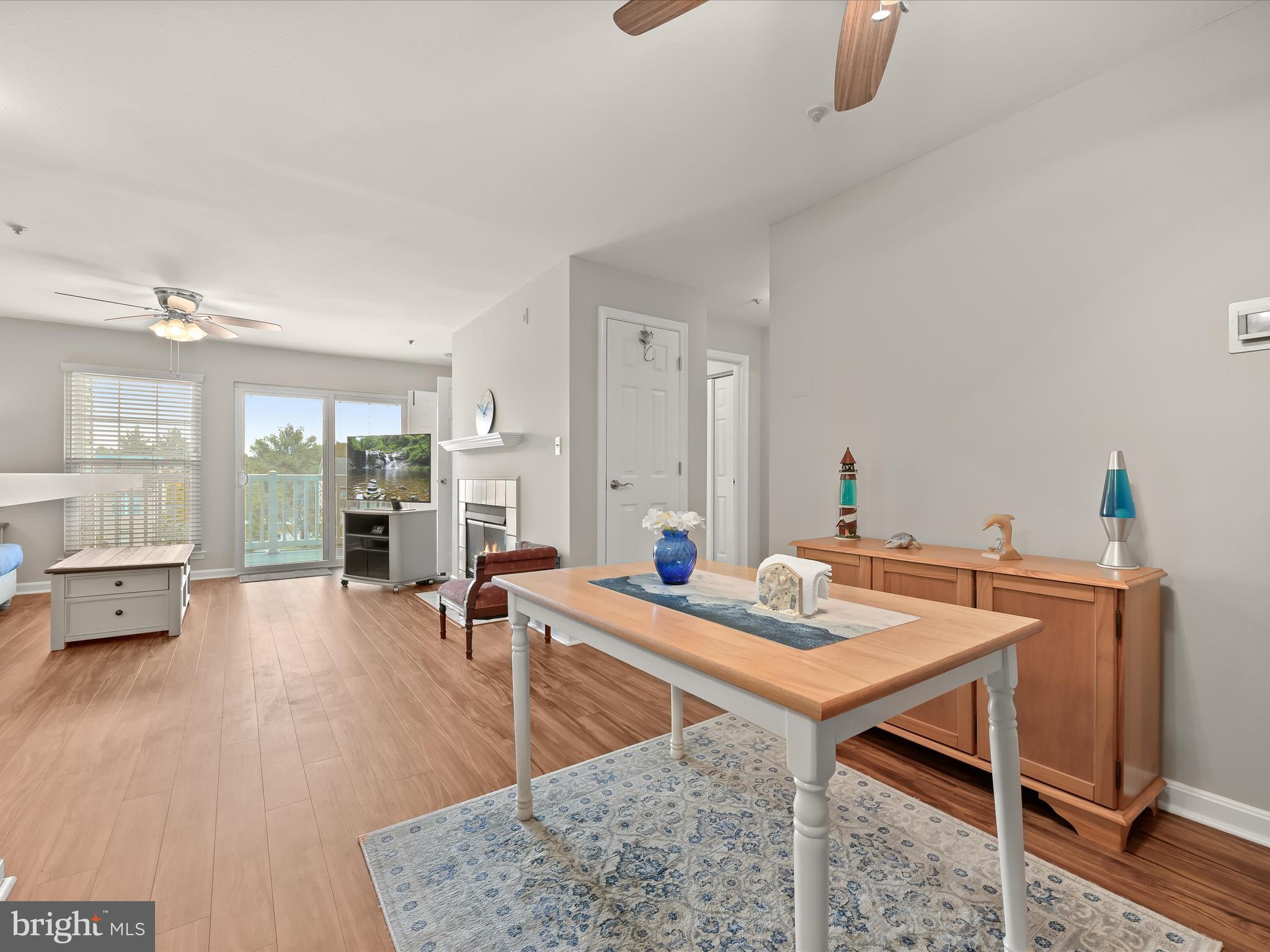 VILLAGE OF LONG REACH - Residential