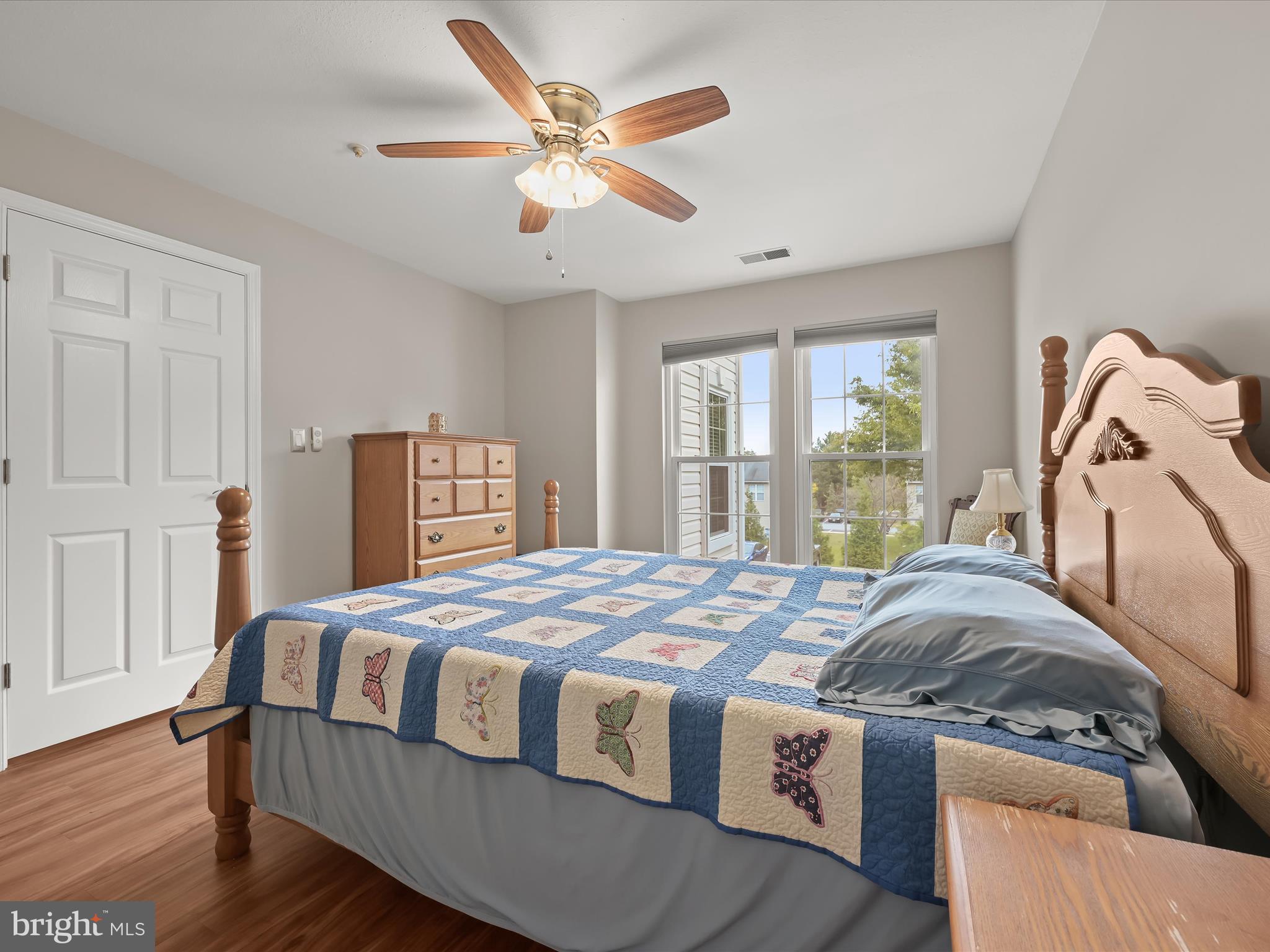 VILLAGE OF LONG REACH - Residential