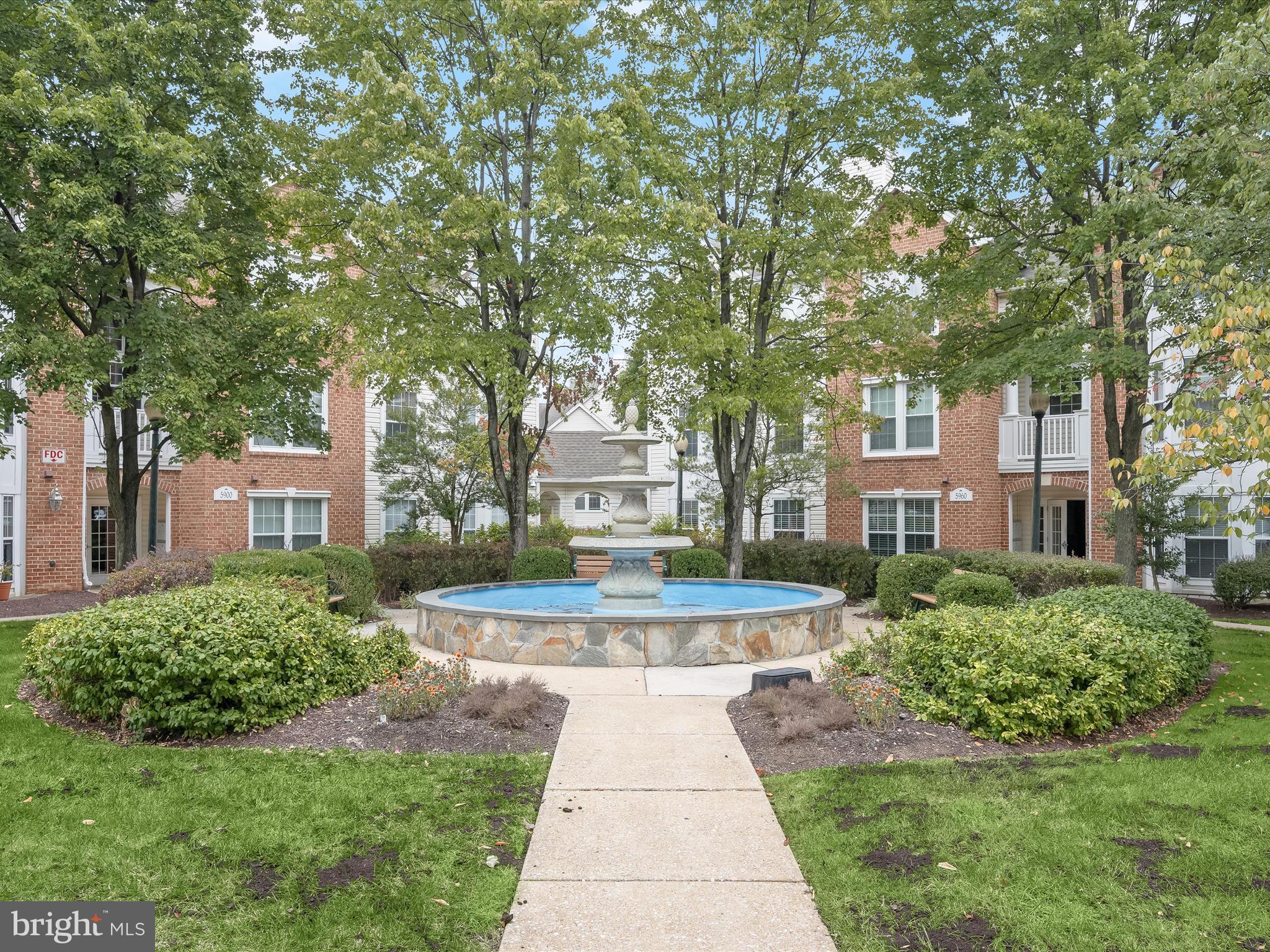 VILLAGE OF LONG REACH - Residential