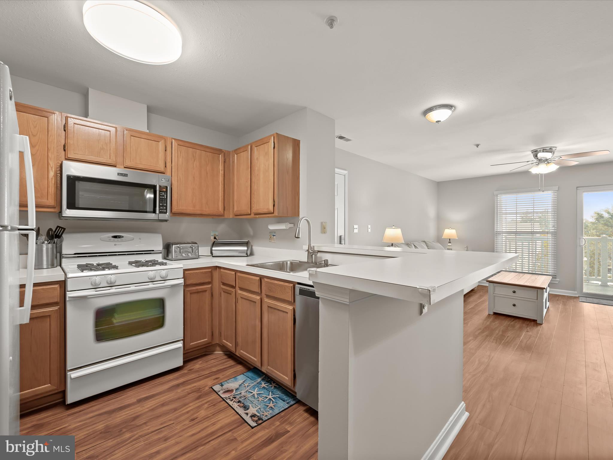 VILLAGE OF LONG REACH - Residential