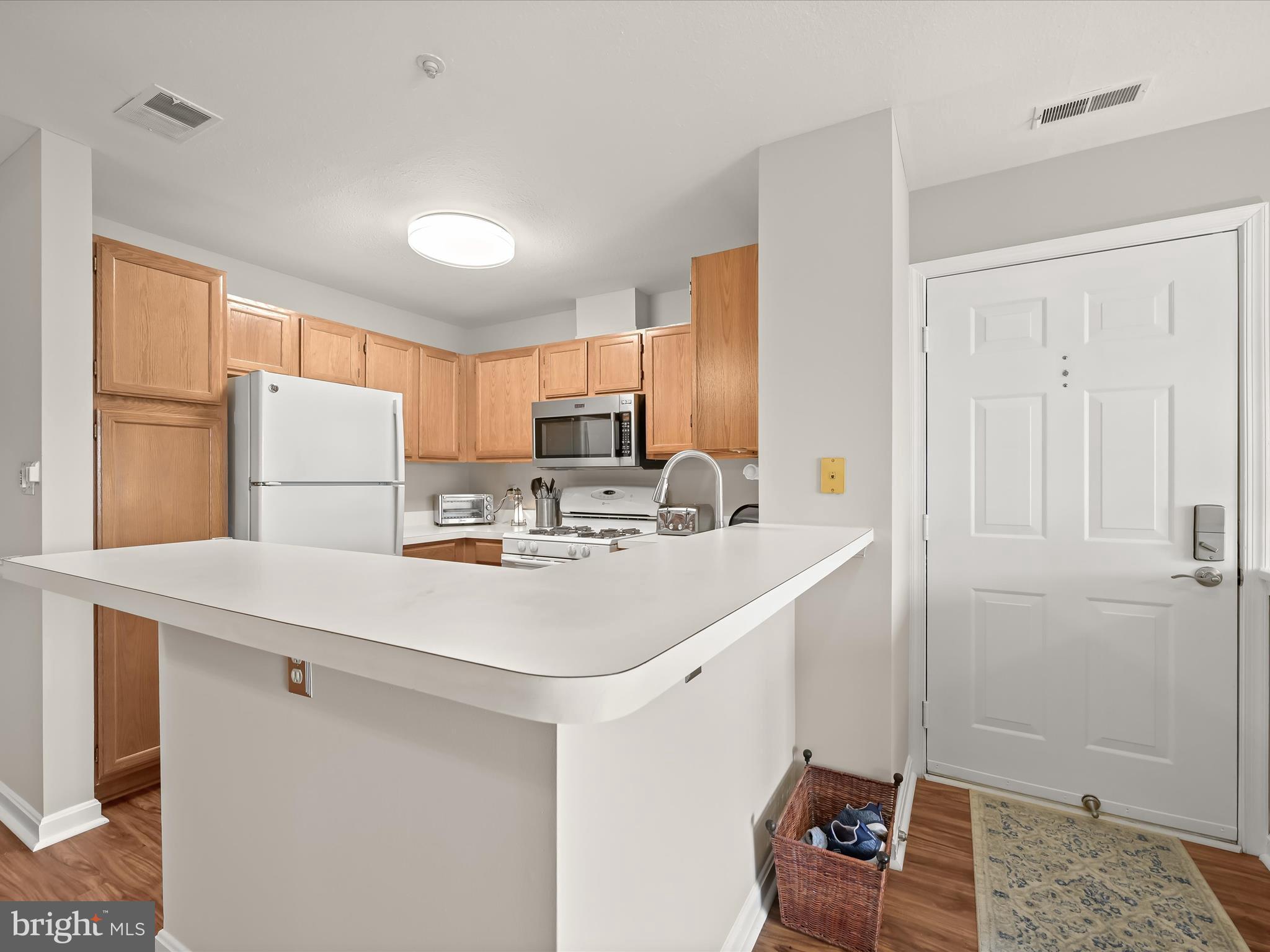 VILLAGE OF LONG REACH - Residential